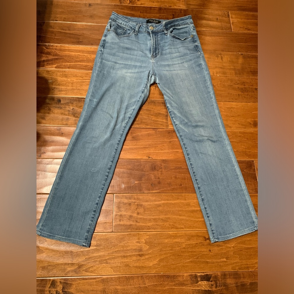 Judy Blue Straight Leg Jeans Light Wash Size 9/29